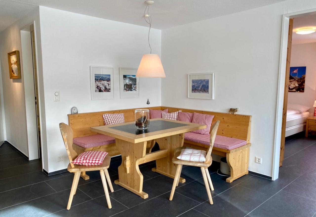 Zuhause In Den Alpen Ihre Ferienwohnung Mit Hallenbad Und Sauna Lenzerheide Luaran gambar