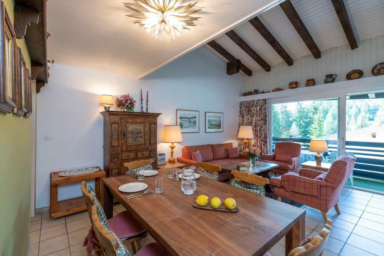 Zuhause In Den Alpen Ihre Ferienwohnung Mit Hallenbad Und Sauna Lenzerheide Luaran gambar