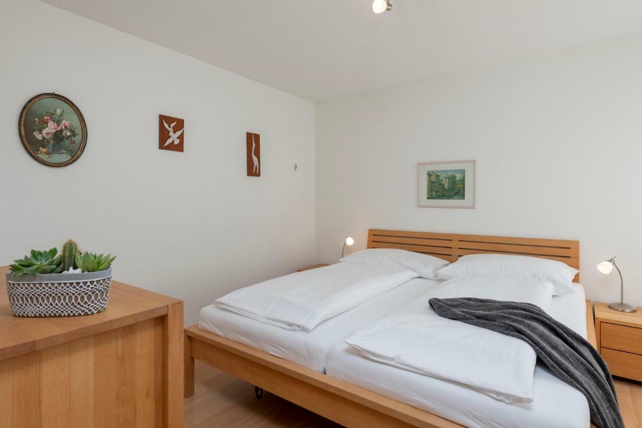 Zuhause In Den Alpen Ihre Ferienwohnung Mit Hallenbad Und Sauna Lenzerheide Luaran gambar